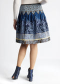 Fox's Rock LACROS-W in Blau, Detailansicht Jacquard-Stoff, Boutique Pepita Hamburg
