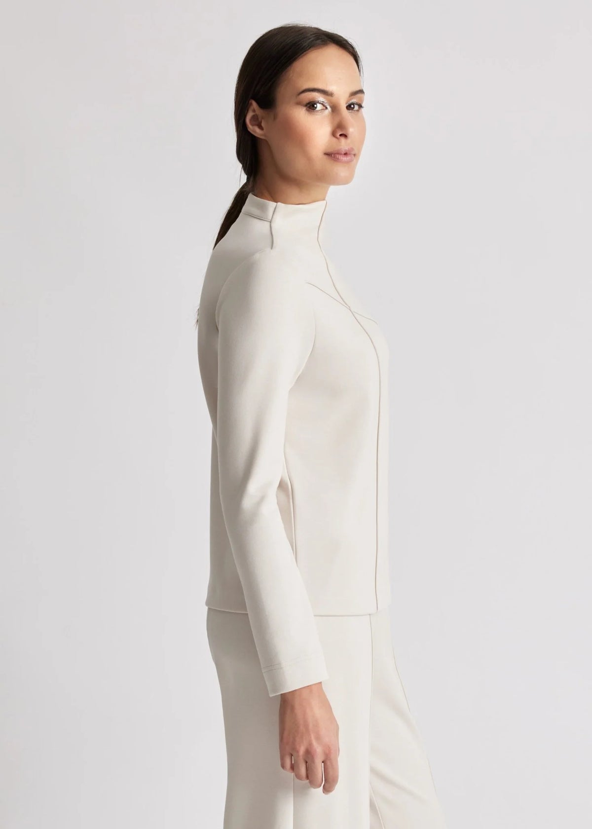 Fox's Sweatshirt INTRONO in Beige, Rückansicht, Boutique Pepita Hamburg