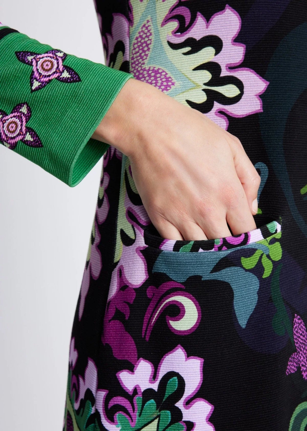 Fox's Kleid REBICA mit seitlichen Eingrifftaschen